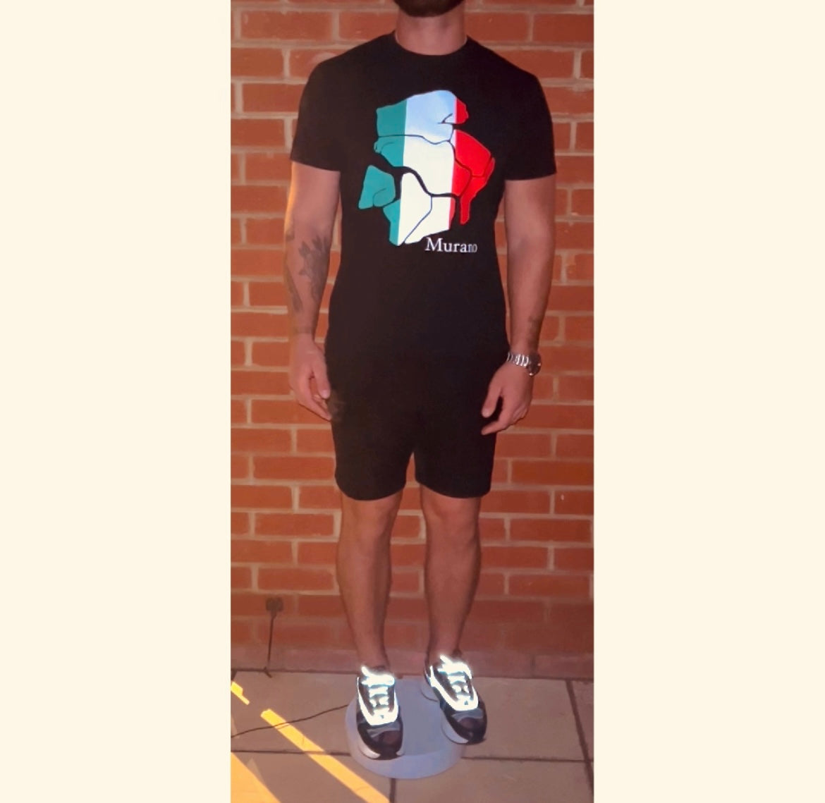 Black Murano island printed T shirt